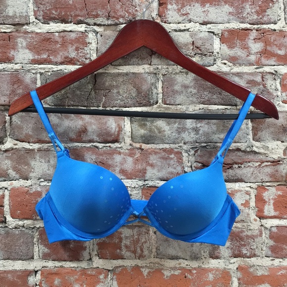 Victoria's Secret Other - Victoria’s Secret Miraculous Plunge Bra